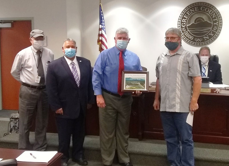 Cairo Town Board receives Ellen Rettus Award